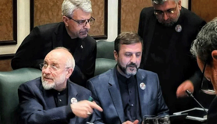 ایرانی مذاکراتی ٹیم منگل کو اسلام آباد پہنچے گی، امریکی میڈیا