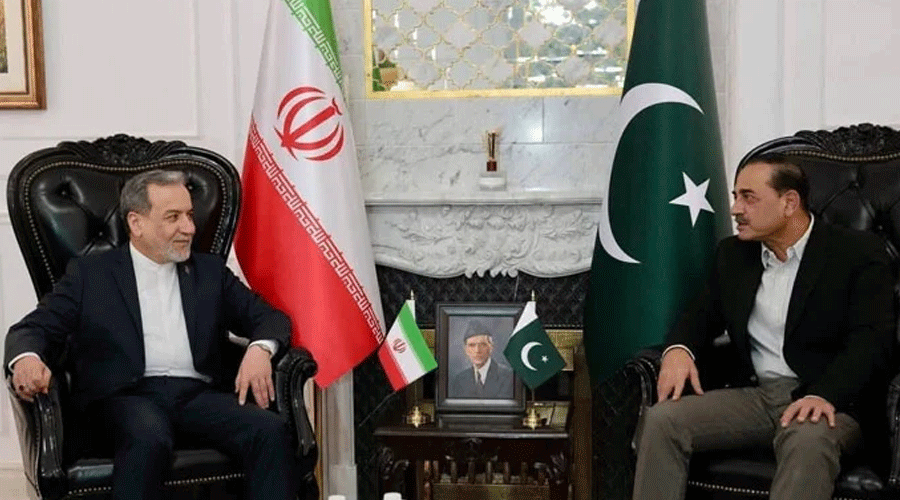 ایرانی وزیر خارجہ کی فیلڈ مارشل سے ملاقات، جانیے اہم تفصیلات