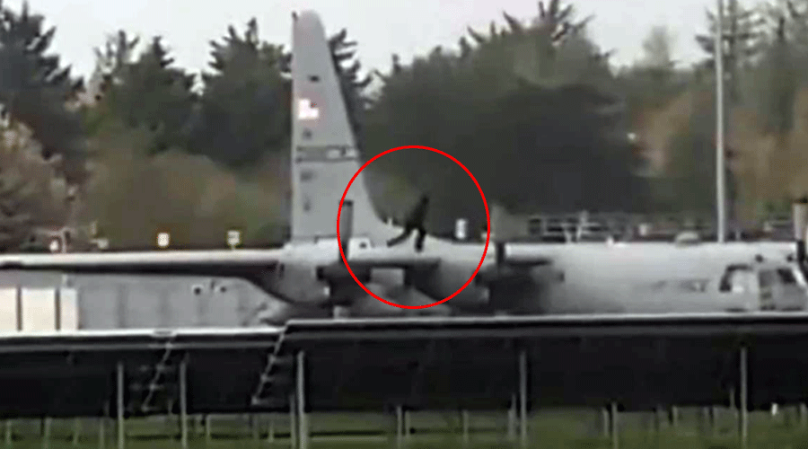 شینن ایئرپورٹ پر امریکی کارگو طیارے کو نقصان،مکمل تفصیلات