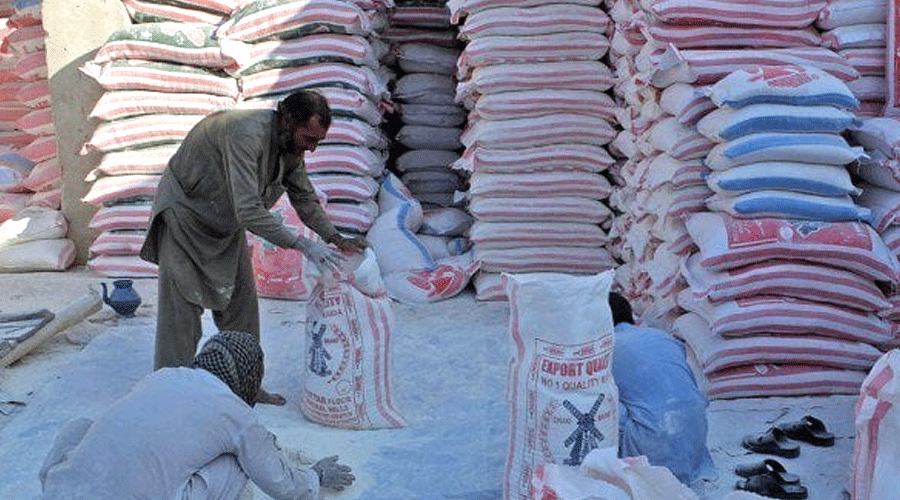 مہنگائی کا نیا جھٹکا،آٹے کی قیمت میں اضافہ