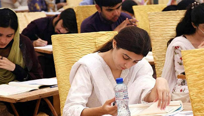 طلبا کیلئے اہم خبر ! ایم ڈی کیٹ امتحان کا شیڈول جاری
