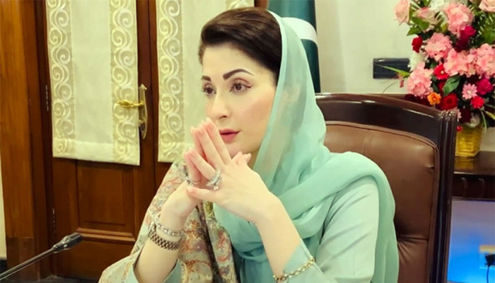 مریم نواز کا موٹر سائیکل سواروں کو بڑا تحفہ، اہم فیسیں ختم